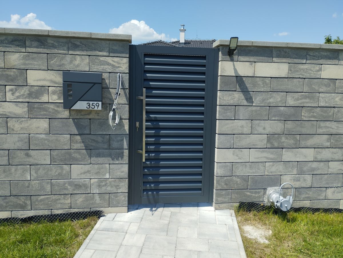 Vchodová bránka Fábio lamela   